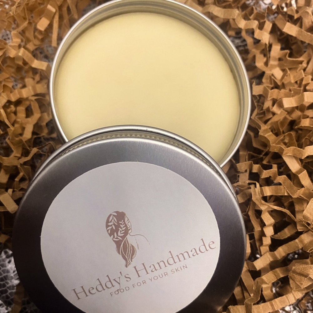 Honey lip balm